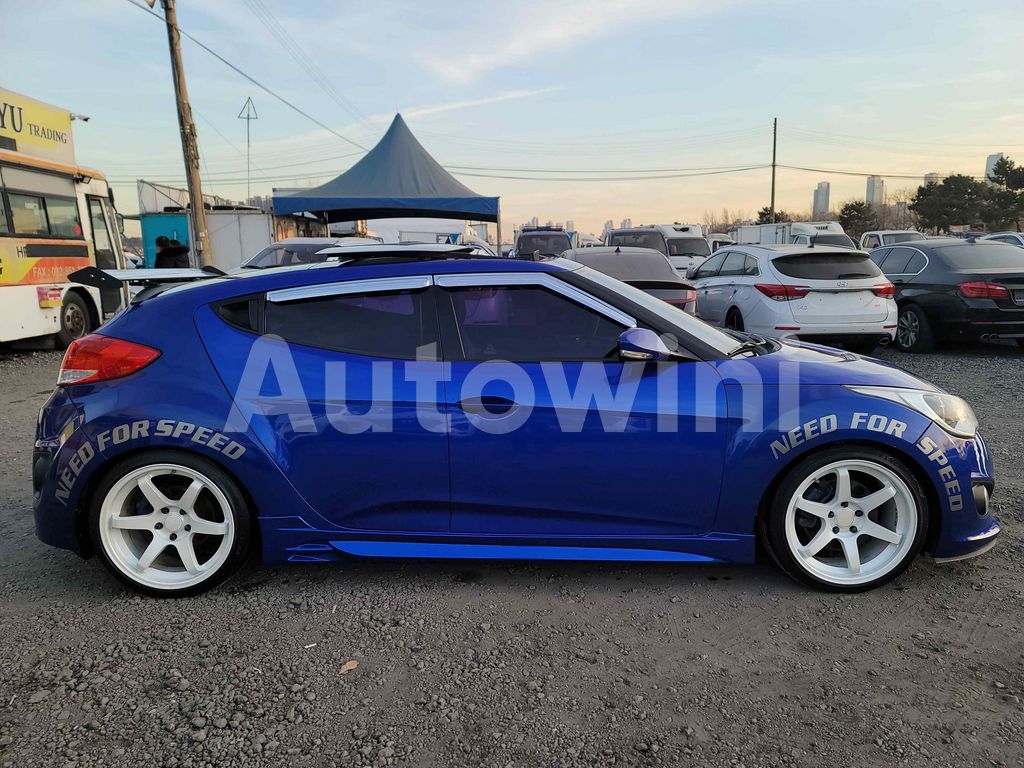 2012 HYUNDAI VELOSTER TURBO M/T R18/FULL OPTION - 8