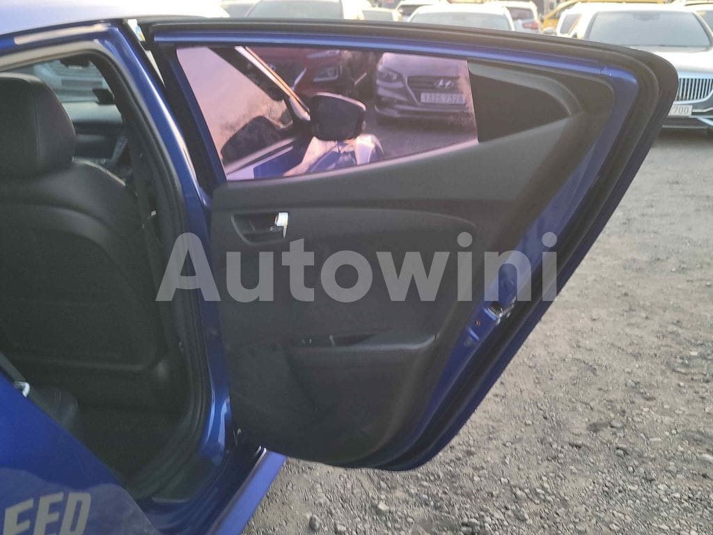 2012 HYUNDAI VELOSTER TURBO M/T R18/FULL OPTION - 18