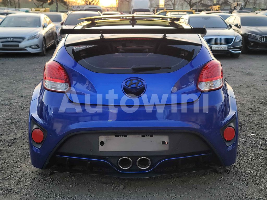 KMHTC61DACU006488 2012 HYUNDAI VELOSTER TURBO M/T R18/FULL OPTION-5
