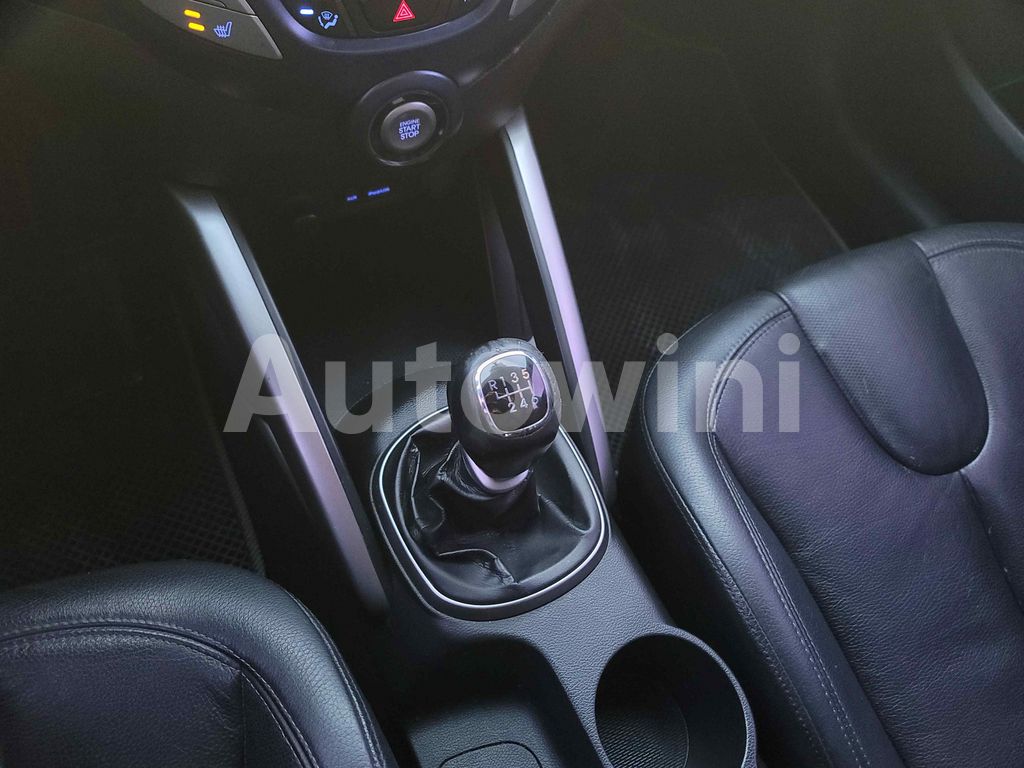 2012 HYUNDAI VELOSTER TURBO M/T R18/FULL OPTION - 33