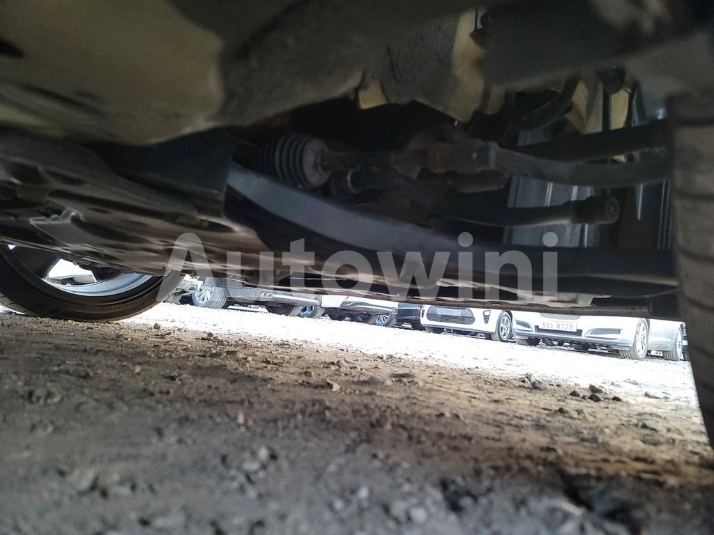 2012 HYUNDAI VELOSTER TURBO A/T R18/P.SUN/NAVI/R.CAM/S.KEY - 56