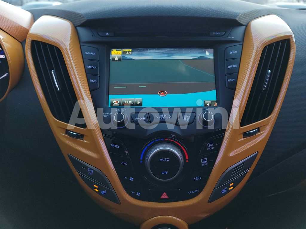 2012 HYUNDAI VELOSTER TURBO A/T R18/P.SUN/NAVI/R.CAM/S.KEY - 27