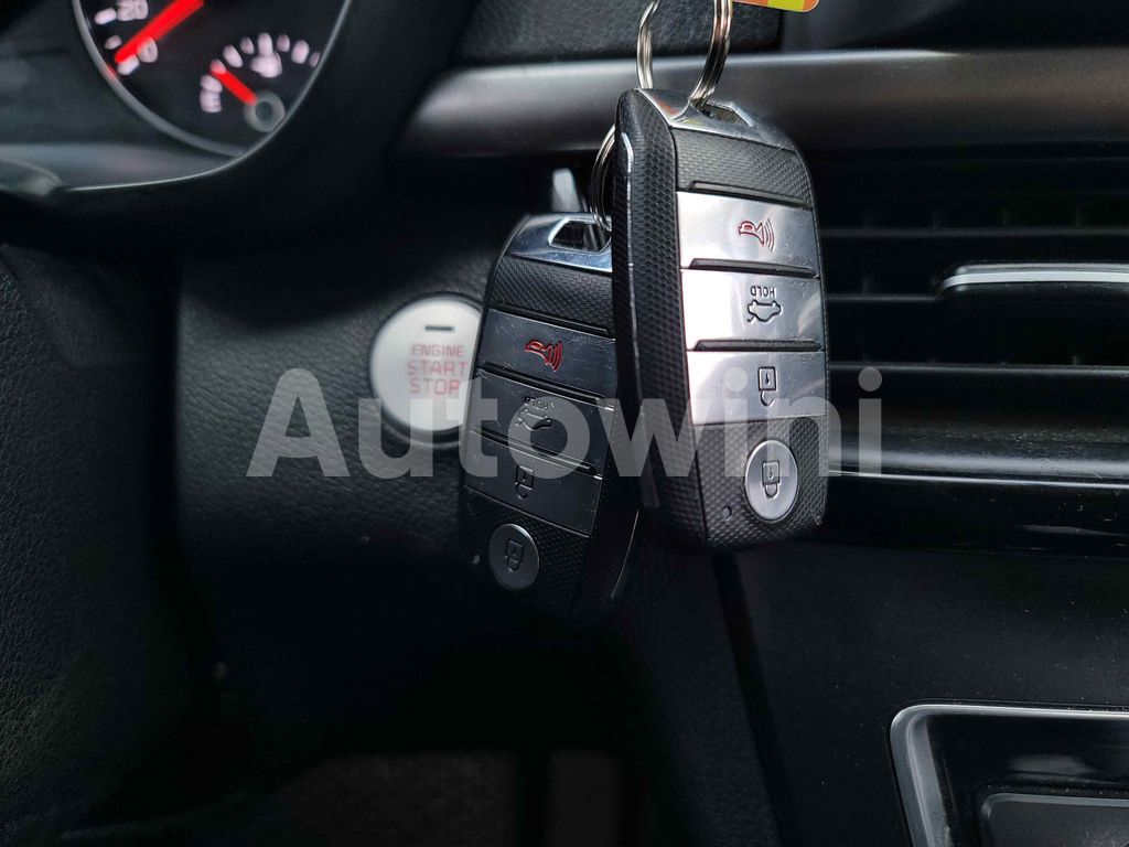 2018 KIA K5 OPTIMA A/T R19/ANDROID/R.CAM/S.KEY2 - 38