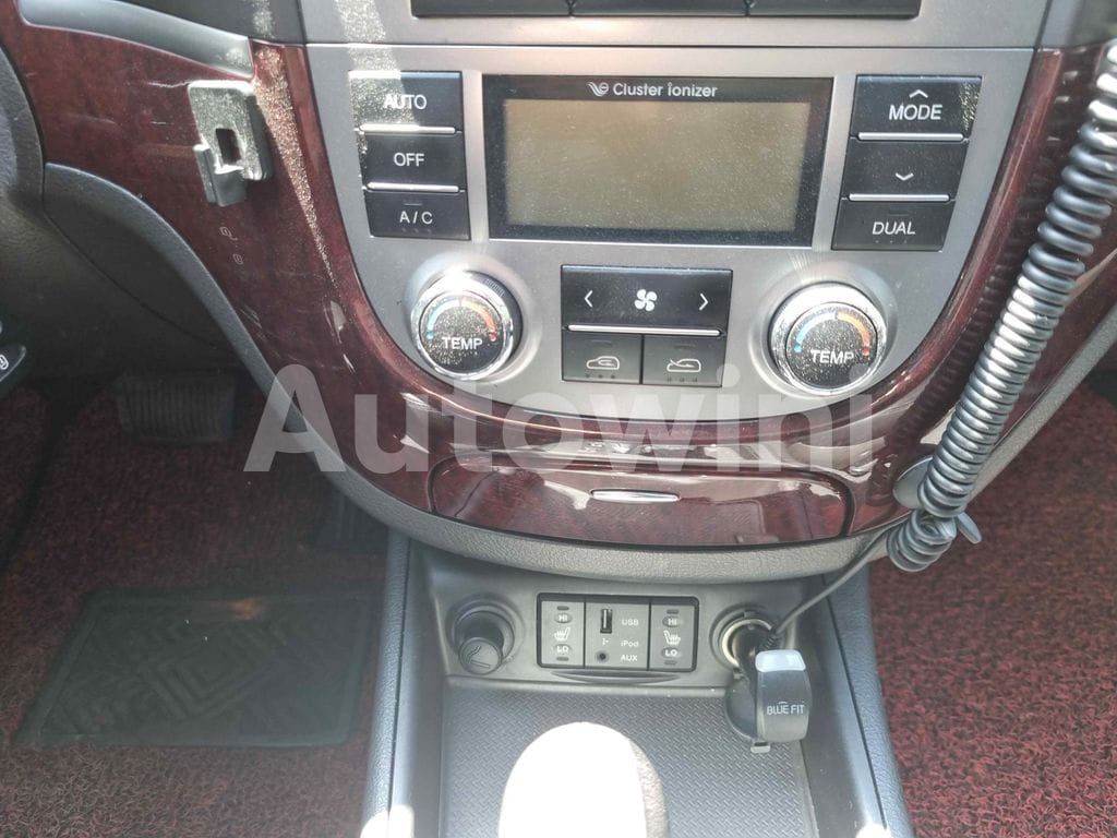 2010 HYUNDAI SANTAFE THE STYLE MLX - 11