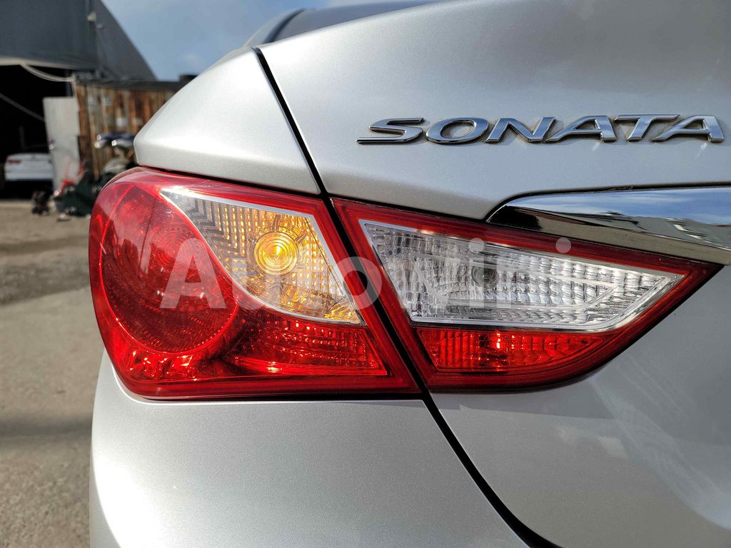 2013 HYUNDAI YF SONATA LPG NAVI REAR CAM NO ACCIDENT - 12