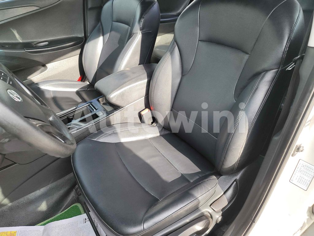 2013 HYUNDAI YF SONATA LPG NAVI REAR CAM NO ACCIDENT - 31