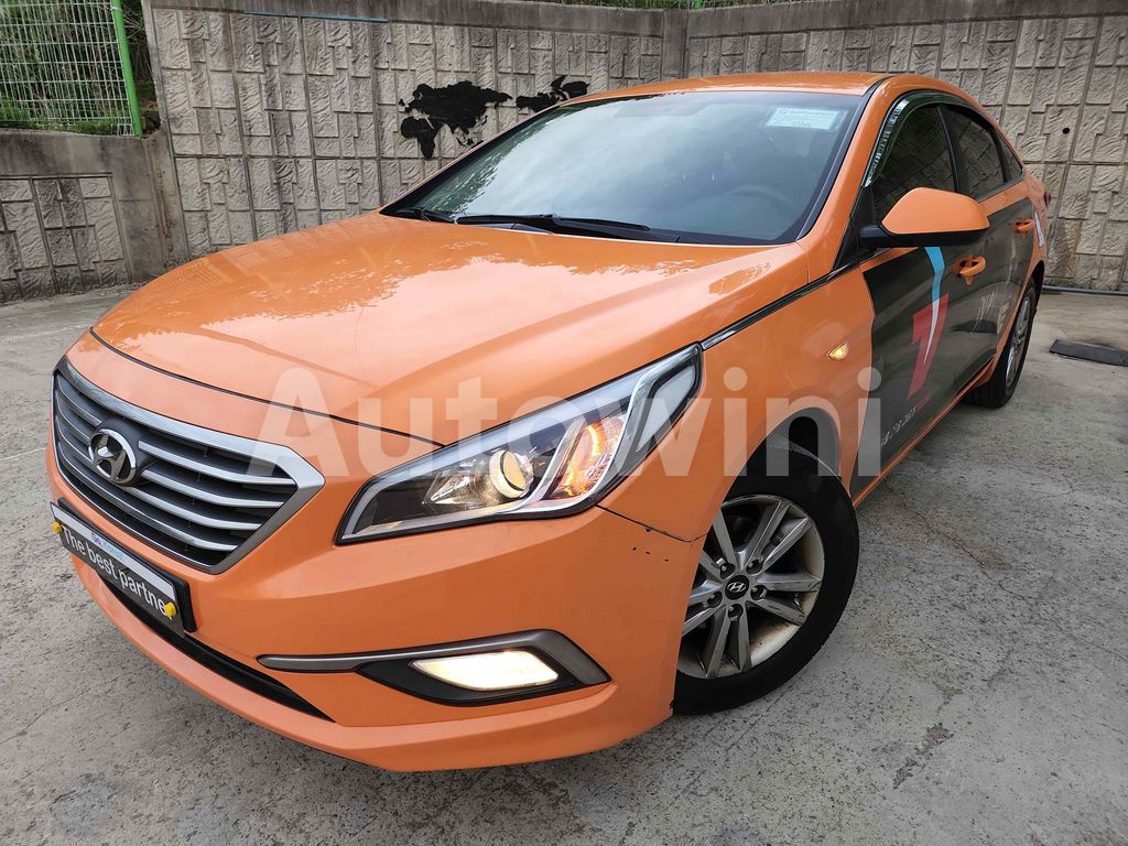 KMHE341DBJA437695 2018 HYUNDAI LF SONATA TAXI/NO ACCIDENT/REAL MILEAGE-0
