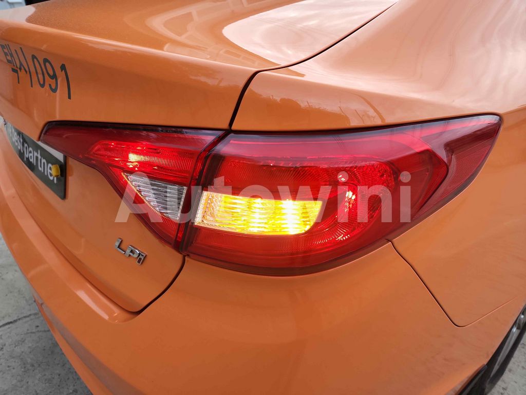 2018 HYUNDAI LF SONATA TAXI/NO ACCIDENT/REAL MILEAGE - 22
