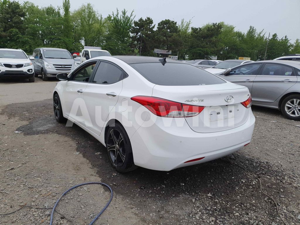 KMHDH41DBDU637156 2013 HYUNDAI AVANTE MD ELANTRA SUNROOF, SMART KEY, NAVIGATION-4