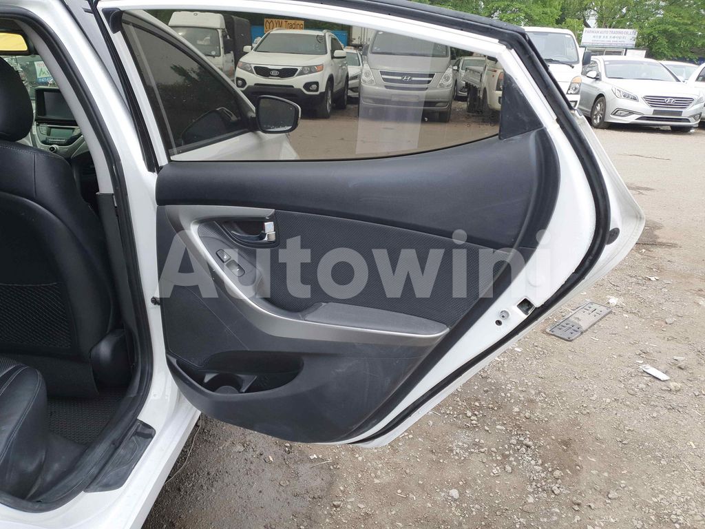 2013 HYUNDAI AVANTE MD ELANTRA SUNROOF, SMART KEY, NAVIGATION - 23