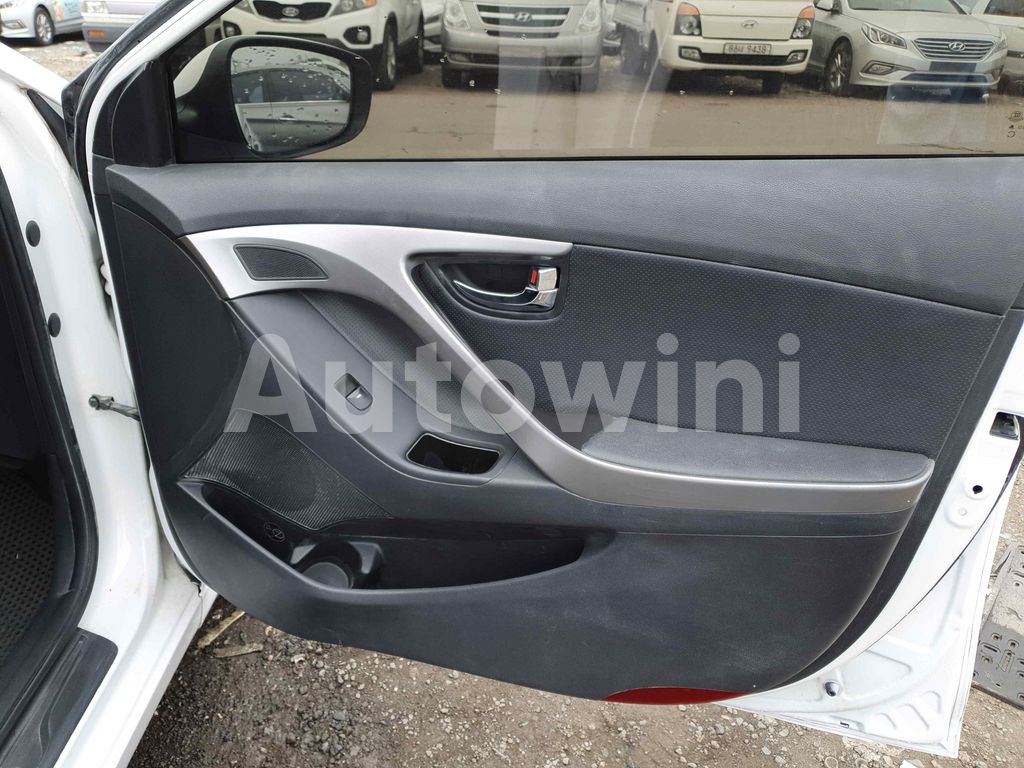 2013 HYUNDAI AVANTE MD ELANTRA SUNROOF, SMART KEY, NAVIGATION - 25