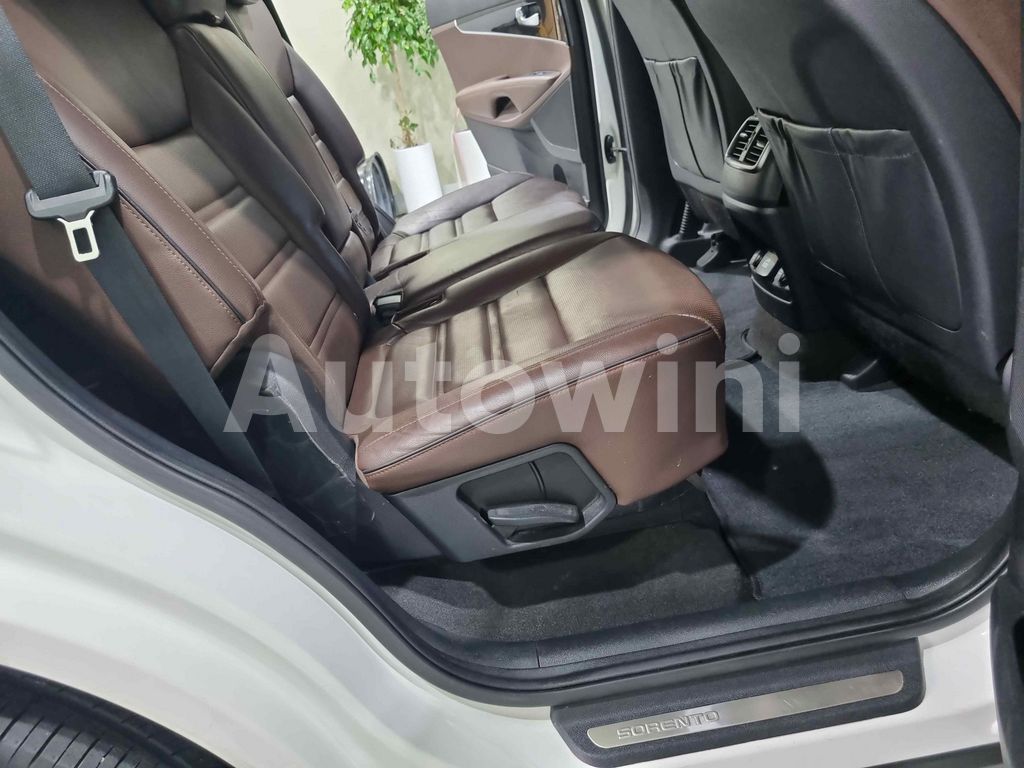2015 KIA  SORENTO NOBLESS SPECIAL/UNCHANGED/NO ACCIDENT - 29