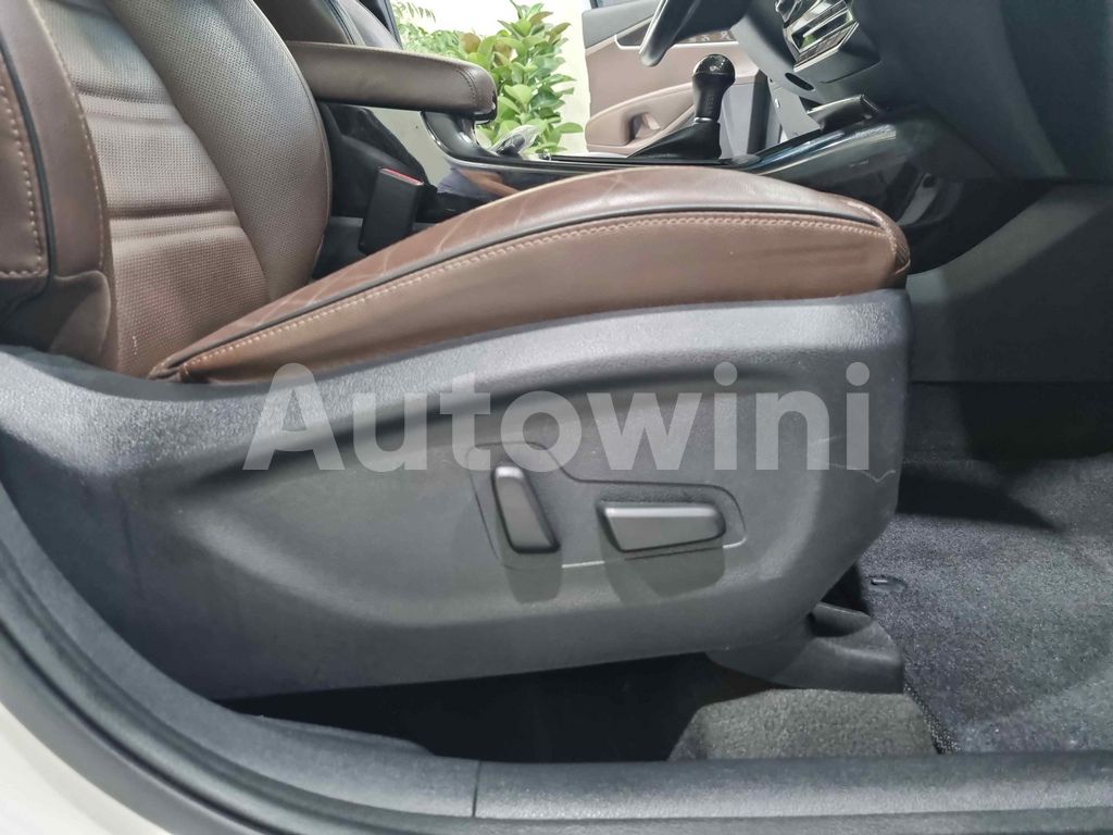 2015 KIA  SORENTO NOBLESS SPECIAL/UNCHANGED/NO ACCIDENT - 31