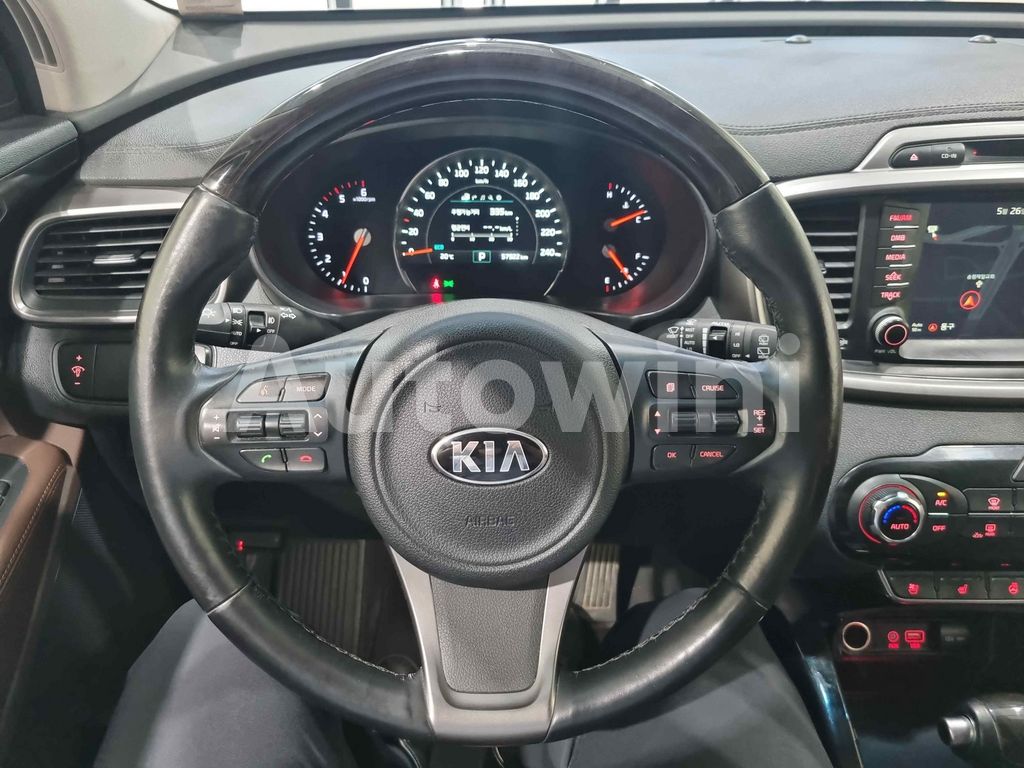 2015 KIA  SORENTO NOBLESS SPECIAL/UNCHANGED/NO ACCIDENT - 41