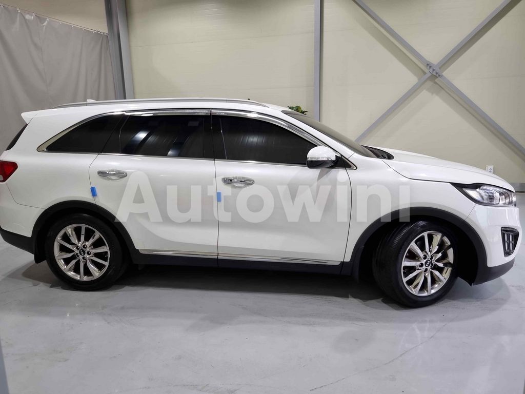 KNAPK81ABFA010863 2015 KIA  SORENTO NOBLESS SPECIAL/UNCHANGED PARTS-NO ACCIDENT-4