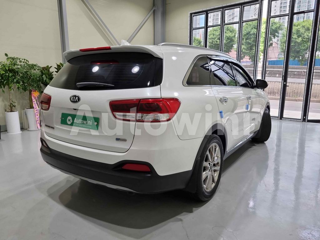 KNAPK81ABFA010863 2015 KIA  SORENTO NOBLESS SPECIAL/UNCHANGED PARTS-NO ACCIDENT-5