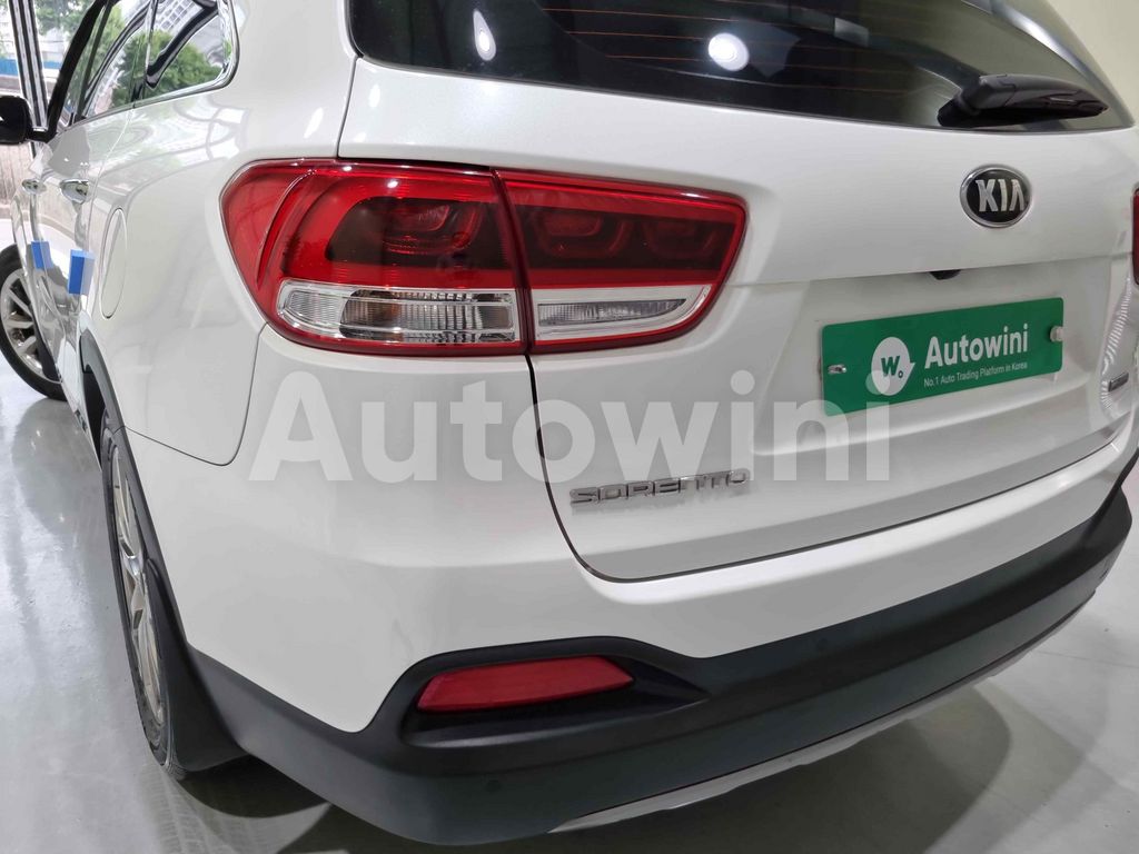 2015 KIA  SORENTO NOBLESS SPECIAL/UNCHANGED PARTS-NO ACCIDENT - 17