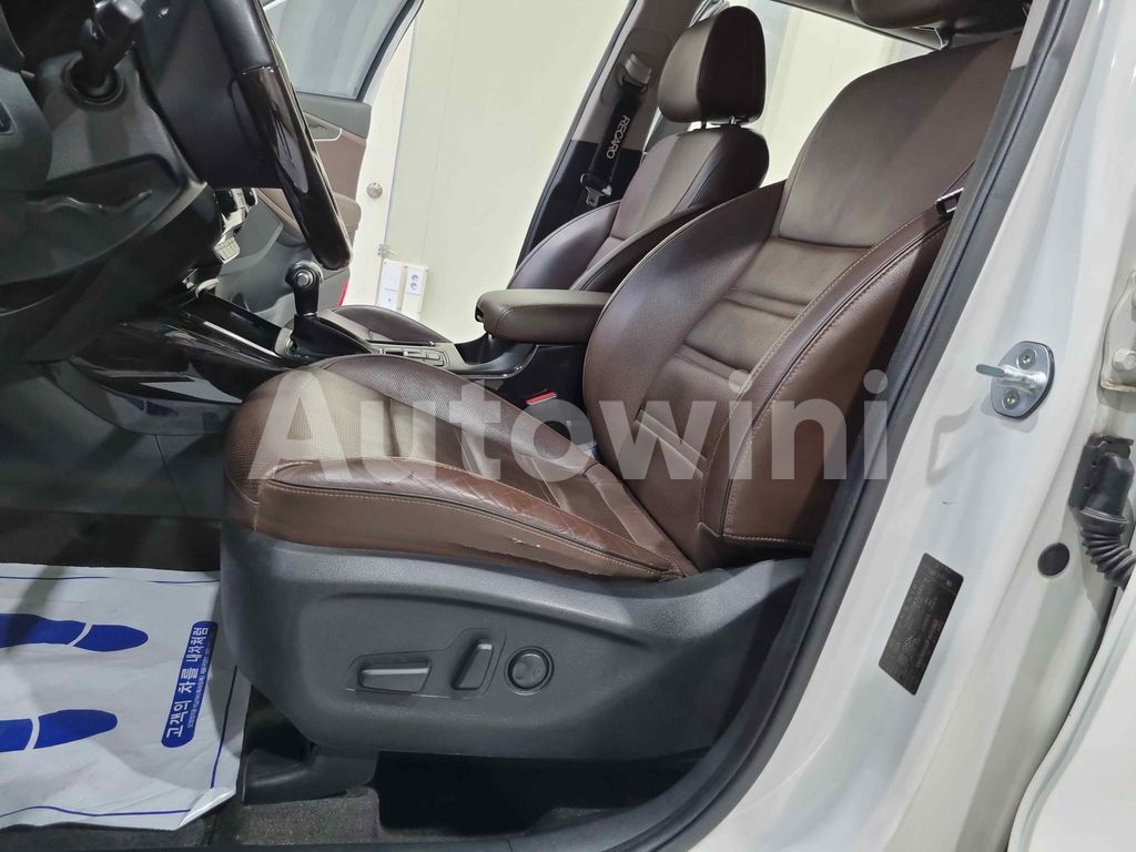 2015 KIA  SORENTO NOBLESS SPECIAL/UNCHANGED PARTS-NO ACCIDENT - 24