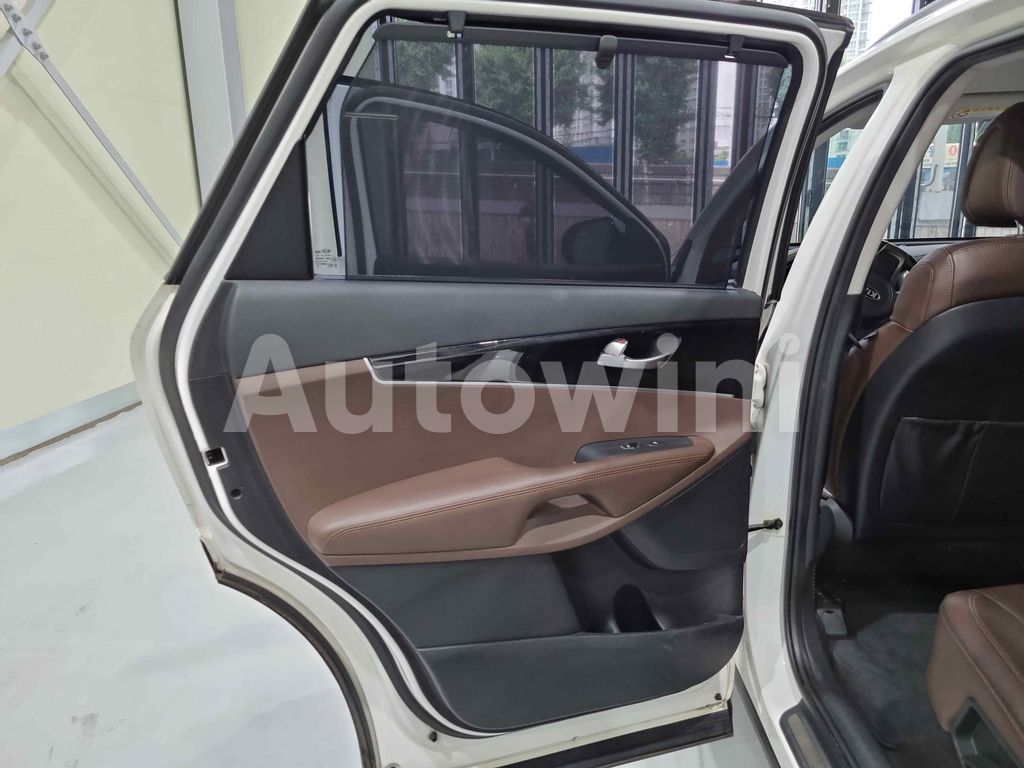 2015 KIA  SORENTO NOBLESS SPECIAL/UNCHANGED PARTS-NO ACCIDENT - 25