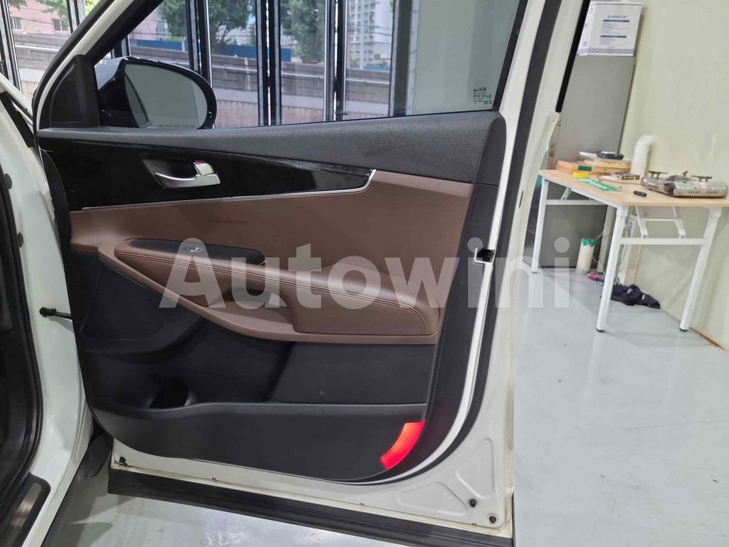2015 KIA  SORENTO NOBLESS SPECIAL/UNCHANGED PARTS-NO ACCIDENT - 31