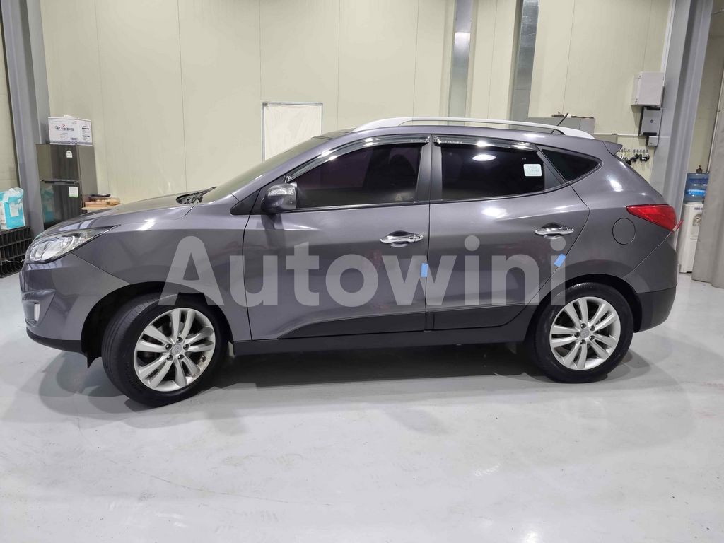 KMHJU81VDBU271430 2011 HYUNDAI TUCSON IX PREMIUM 4WD/UNCHANGED PARTS/P*SUN-3
