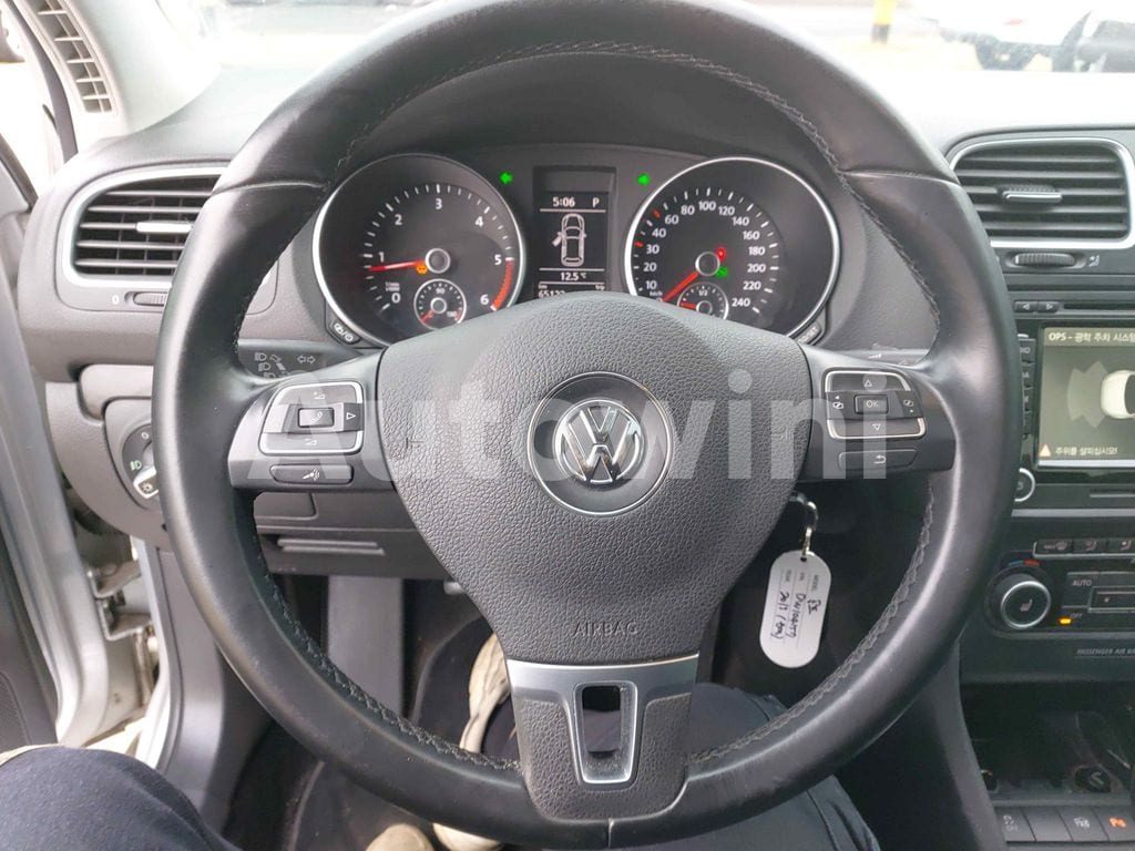 2013 VOLKSWAGEN GOLF 6GEN SUNROOF NAVI - 36