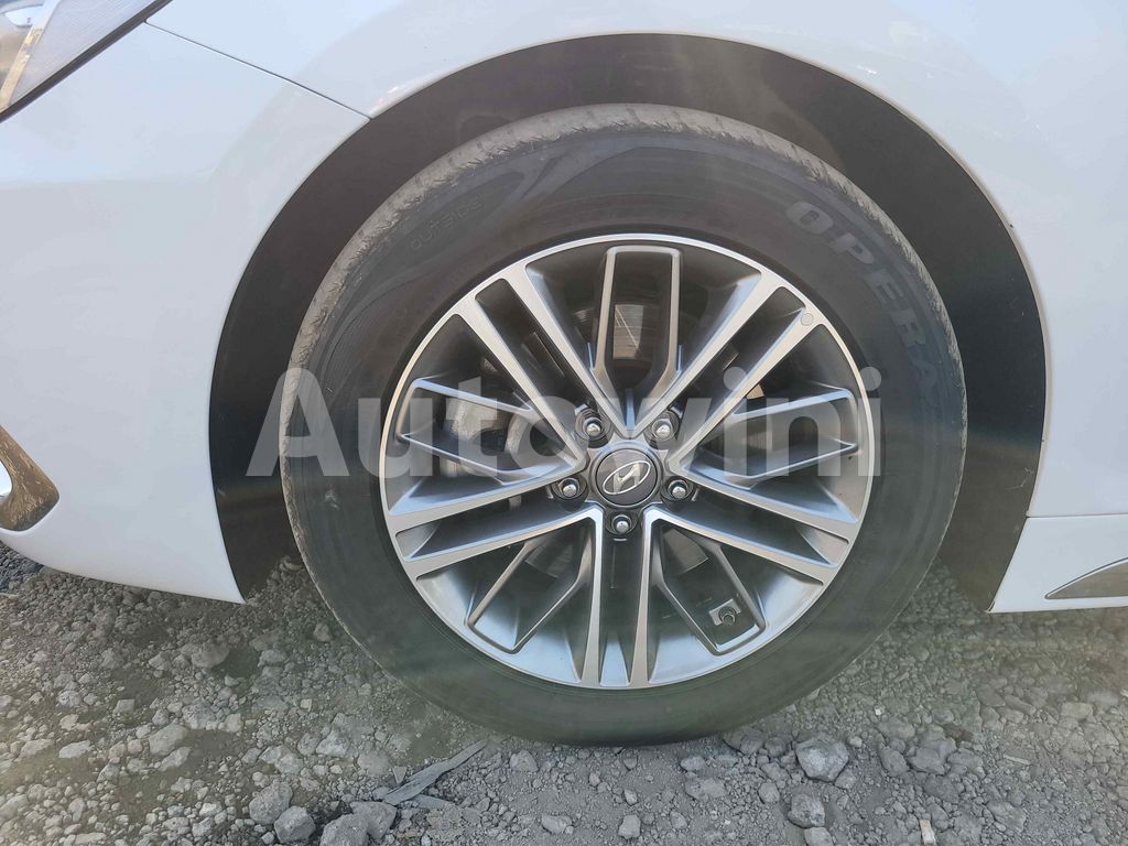 2018 HYUNDAI GRANDEUR IG AZERA PREMIUM *NOACCIDENT *NO PAINTING - 9