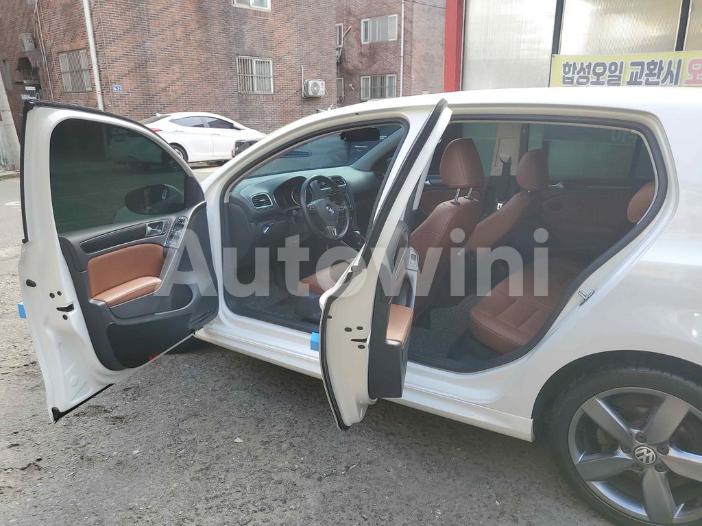 2013 VOLKSWAGEN GOLF 6GEN 2.0 TDI/SUNROOF/NO ACCIDENT - 16