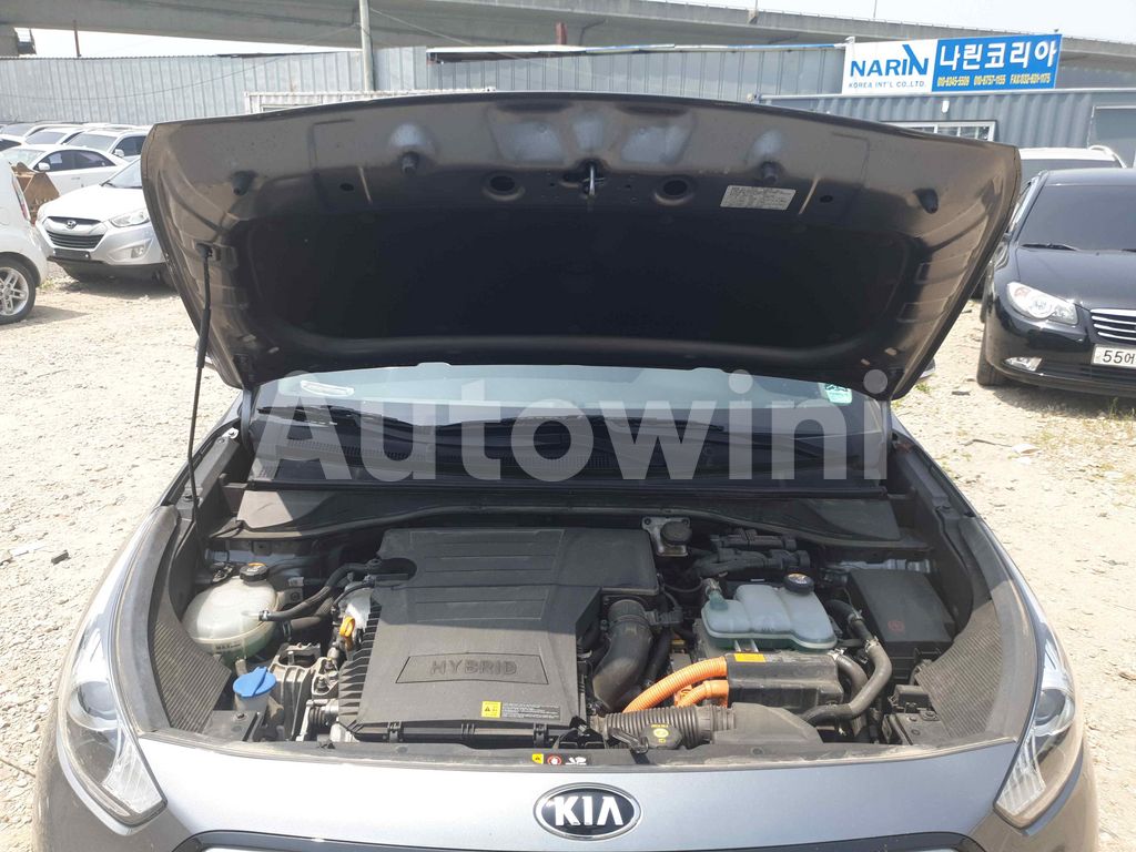 2018 KIA NIRO NO ACCIDENT NO REPAINT - 24