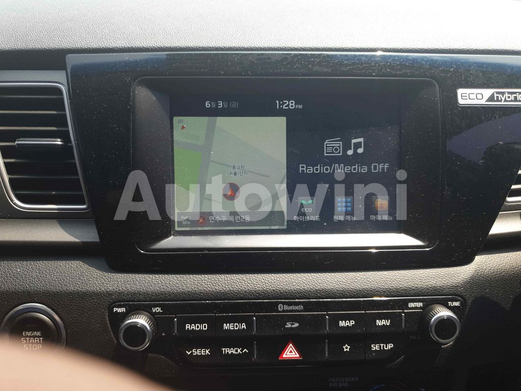 2018 KIA NIRO NO ACCIDENT NO REPAINT - 32
