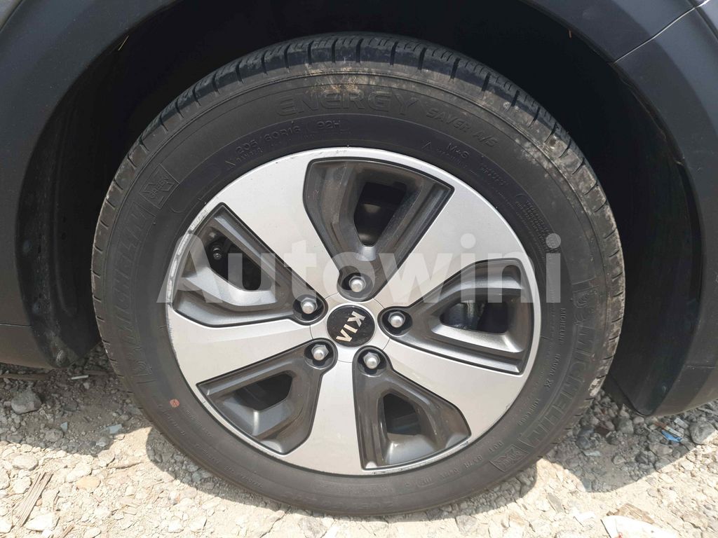 2018 KIA NIRO NO ACCIDENT NO REPAINT - 42