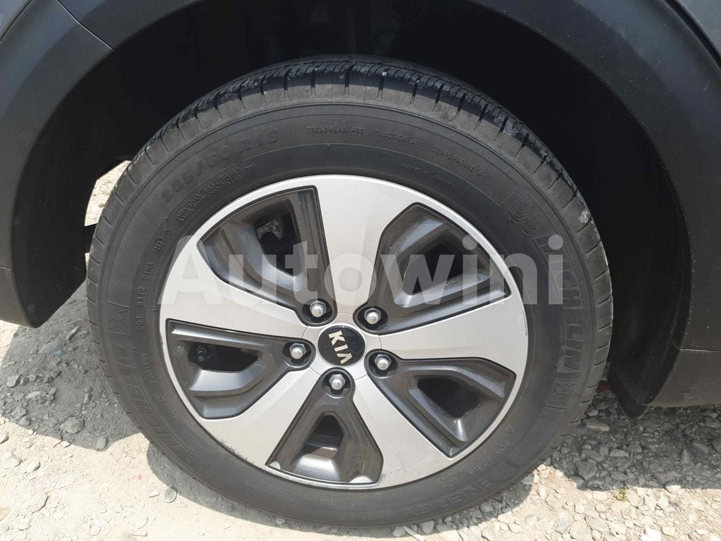 2018 KIA NIRO NO ACCIDENT NO REPAINT - 43