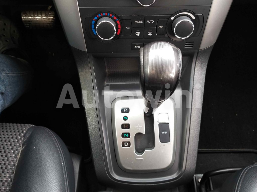2010 GM DAEWOO (CHEVROLET) WINSTORM 4WD - 23