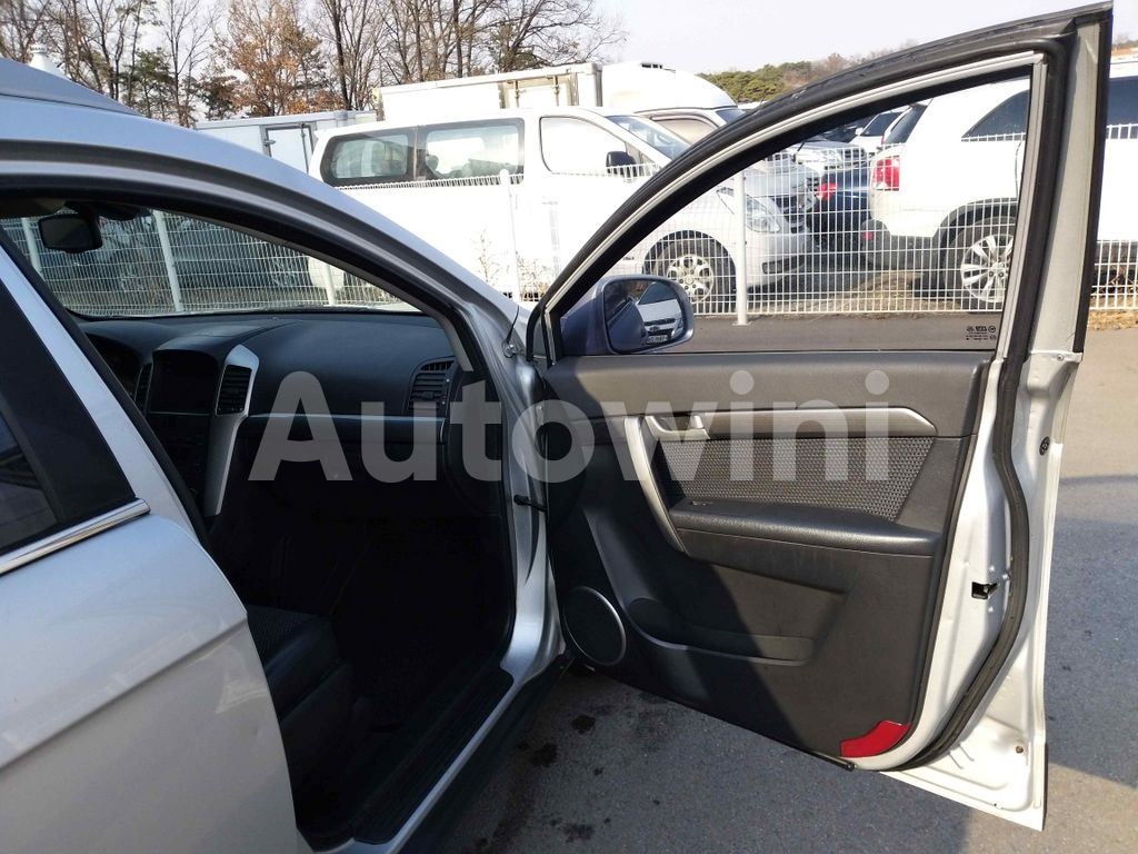 2010 GM DAEWOO (CHEVROLET) WINSTORM 4WD - 32