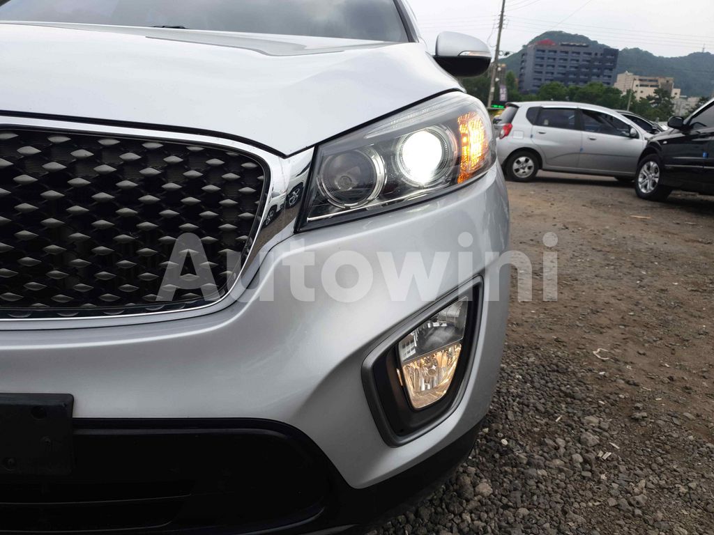 2015 KIA  SORENTO NO ACCIDENT* NO CHANGE* - 13