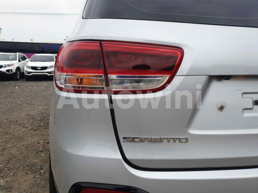 2015 KIA  SORENTO NO ACCIDENT* NO CHANGE* - 14