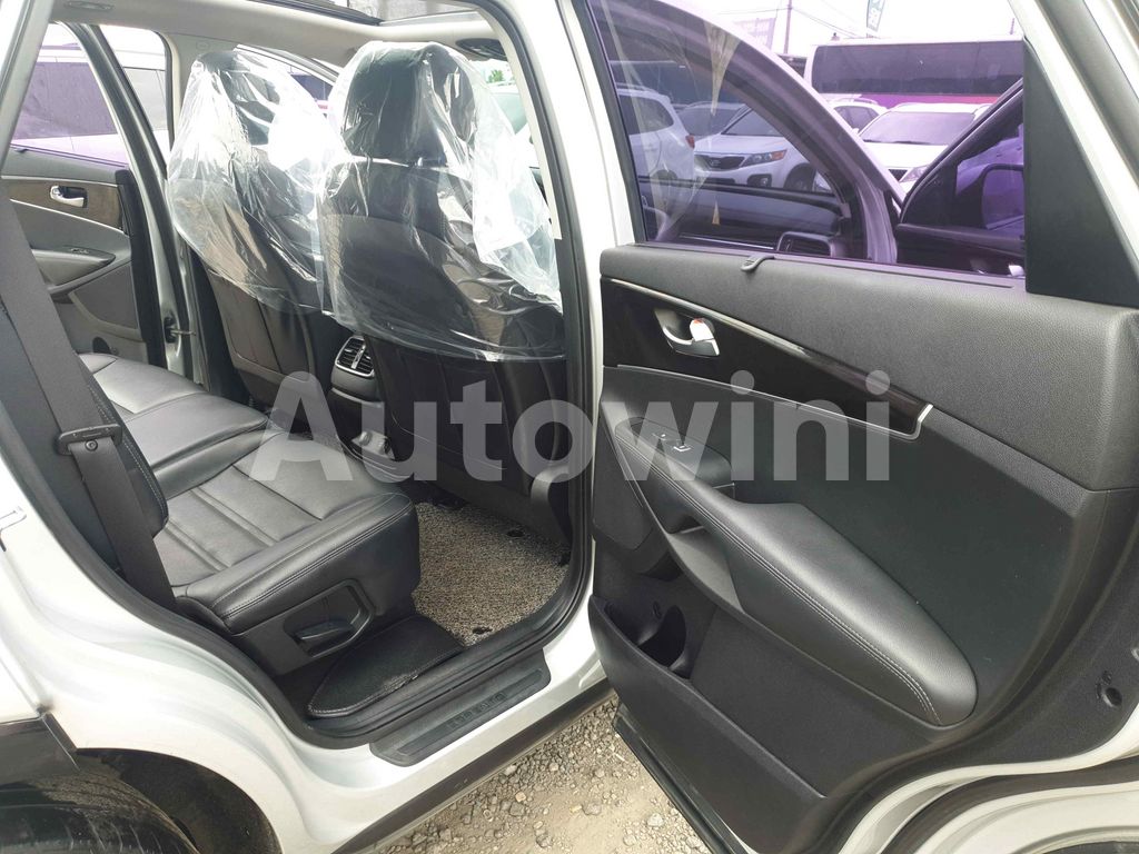 2015 KIA  SORENTO NO ACCIDENT* NO CHANGE* - 29