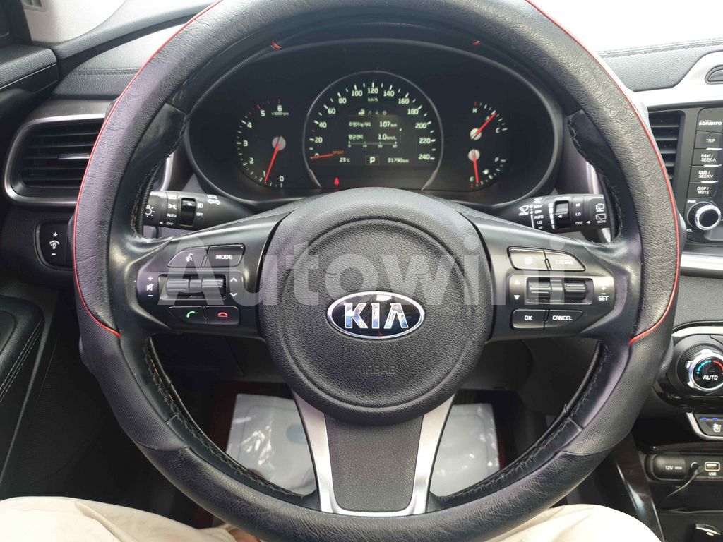 2015 KIA  SORENTO * 4WD* 7SEAT * FULL OPTION* - 16