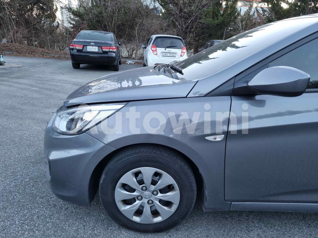 2017 HYUNDAI ACCENT  SMART NO ACCIDENT - 20