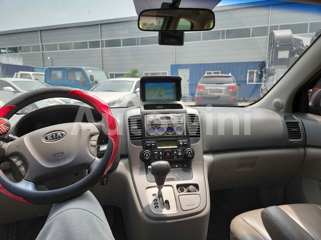 2010 KIA GRAND CARNIVAL SEDONA GRX GOOD CONDITION - 13