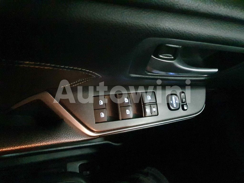 2015 TOYOTA  CAMRY XLE - 43