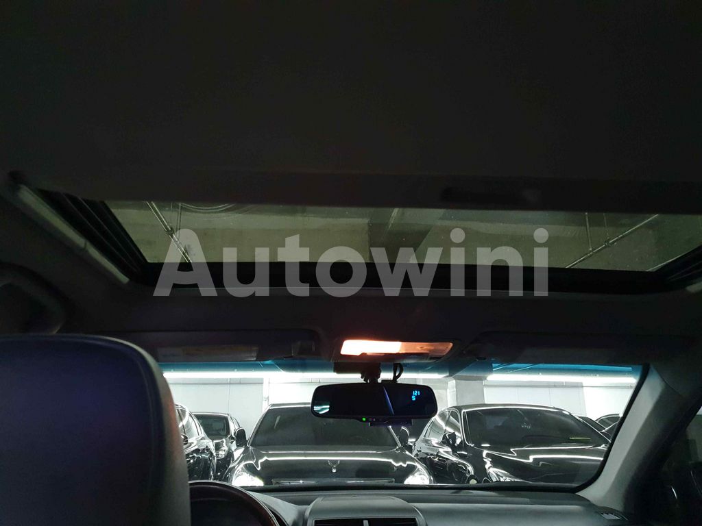 2015 TOYOTA  CAMRY XLE - 57