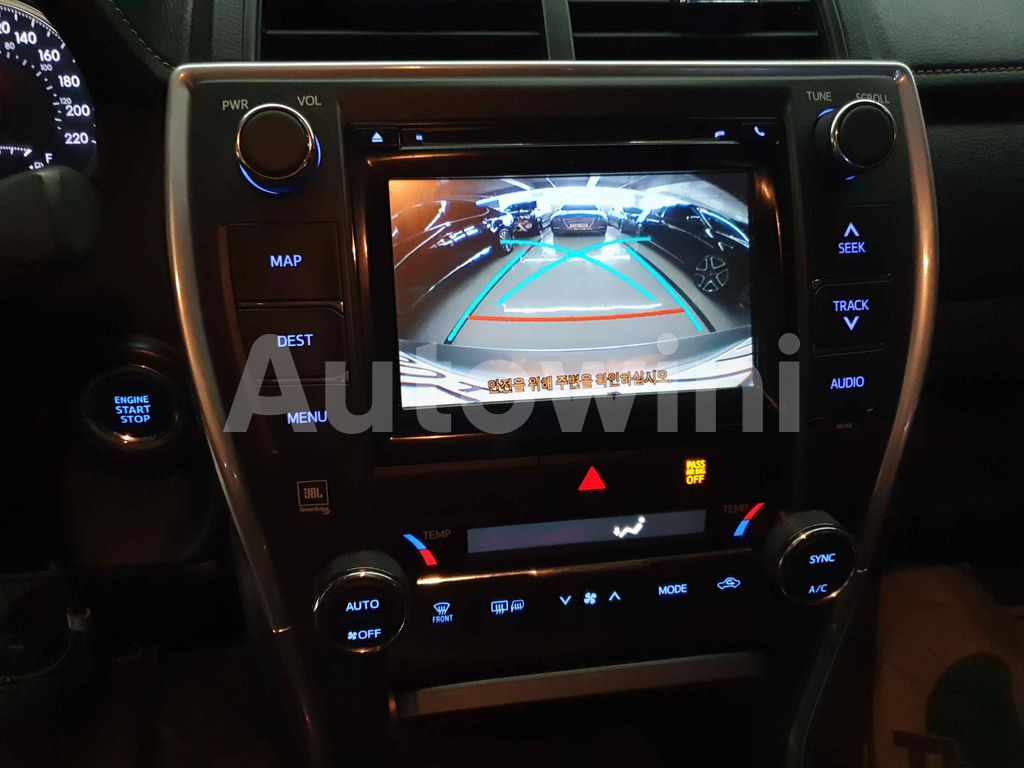 2015 TOYOTA  CAMRY XLE - 66