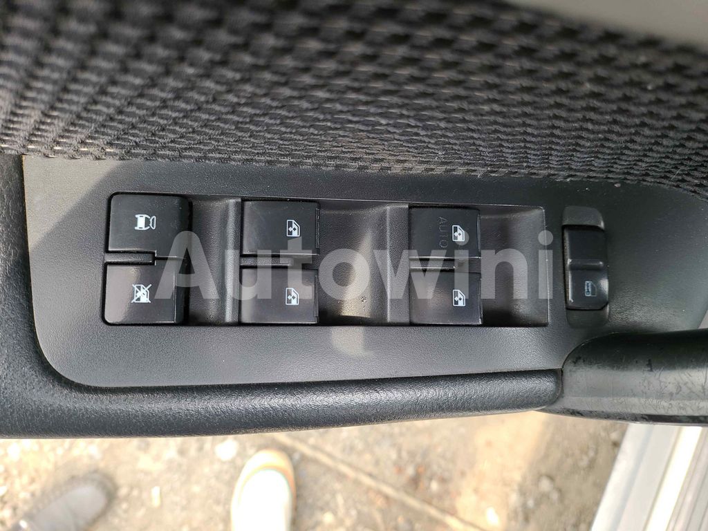 2010 GM DAEWOO (CHEVROLET) WINSTORM R/C*7SEATS*SUNROOF*NAVI - 8