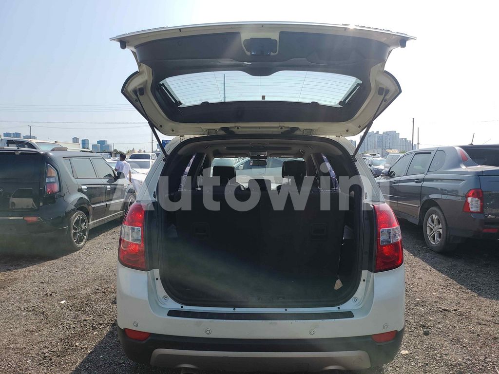 2010 GM DAEWOO (CHEVROLET) WINSTORM SUNROOF*7SEATS*NAVI*NO ACCIDENT - 9