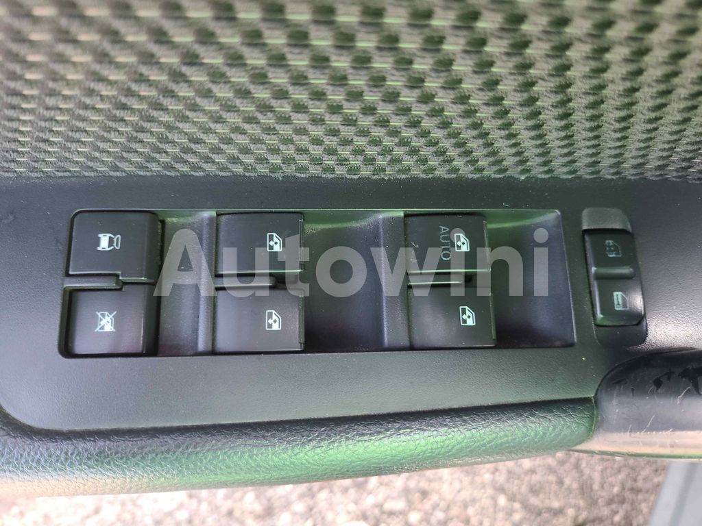 2010 GM DAEWOO (CHEVROLET) WINSTORM SUNROOF*7SEATS*NAVI*NO ACCIDENT - 13