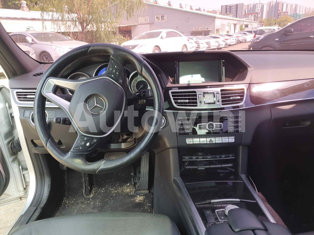 2014 MERCEDES BENZ E CLASS W212 CDI AVANT GARDE - 12