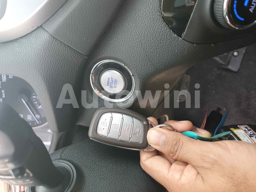 2015 HYUNDAI  TUCSON TUCSON TL 4*4 AUTO PARKING PANORAMIC - 19