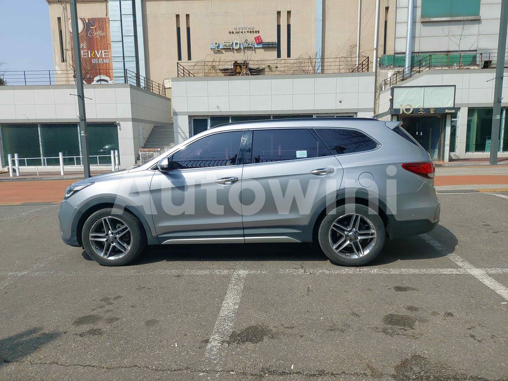 KMHSR81XDGU176526 2016 HYUNDAI  MAXCRUZ DIESEL 2.2 4WD PRESTIGE-2